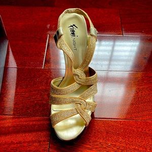 Women’s dressy shoes